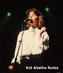 Paula Toller durtante a turn� do disco Educa��o Sentimental na boate Noites Cariocas - Rio, 85 / Arquivo pessoal de Leonardo Pires