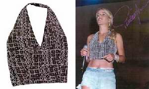 Paula Toller doou top que usava no final dos shows do Autolove.