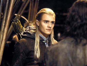 Legolas seeks forgiveness from Aragorn