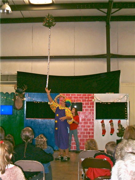 Bonkers is so talented!&nbsp; Here he is balancing his pole with a Christmas Tree on top!