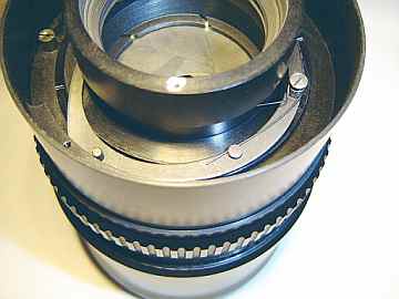 Many kiev60 lenses use this way to stop down