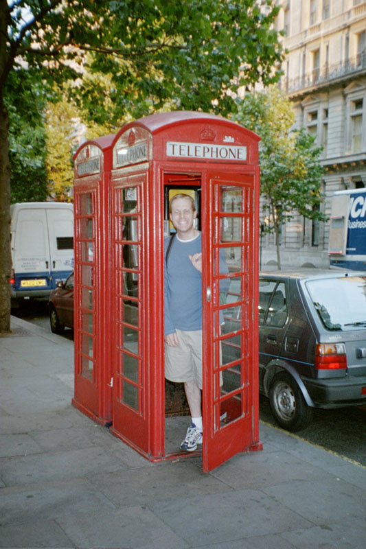 london_tom_phonebooth