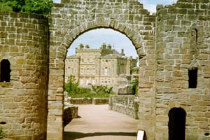 Culzean through gate