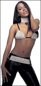 aaliyah_sexy.jpg (11173 bytes)