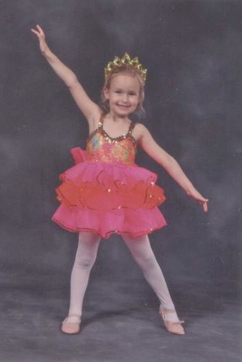 Elli's dance recital picture