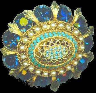 Sphinx bejewelled oval Victorian style brooch