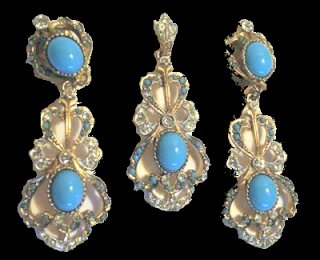 Sphinx Earrings and Pendant - goltone and turquoise