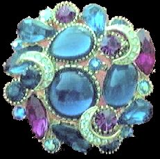 Sphinx 3-crescent 3-D abstarct beautiful brooch