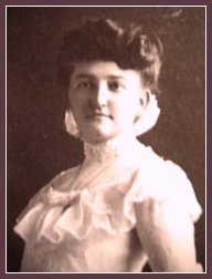 Delia Komers