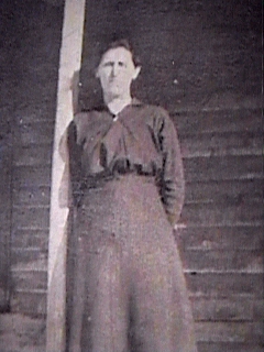 Dor (Rue) Komers Krueger c.1918