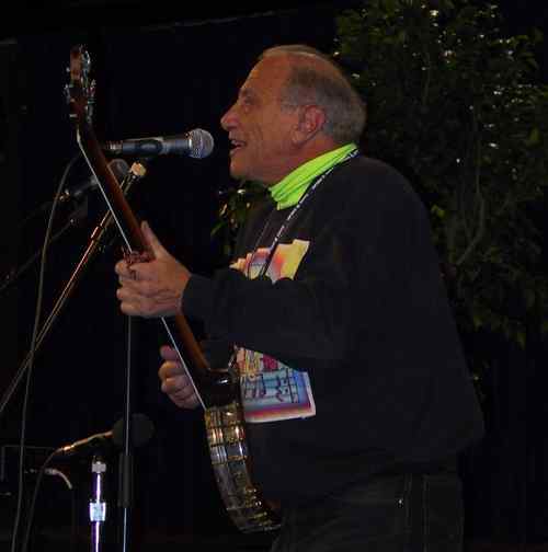 Dudley George 