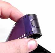 film-load-9.jpg (10471 bytes)