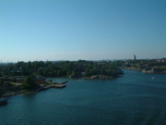 01 aug 2003 Islands in the Baltic sea offshore, Helsnki