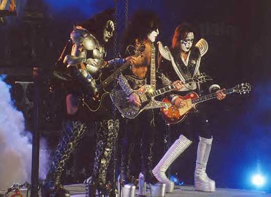 See My KISS Photos