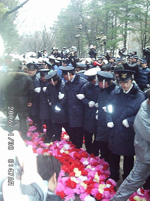 utsubo_theygoaheadstepbystep06130a.jpg