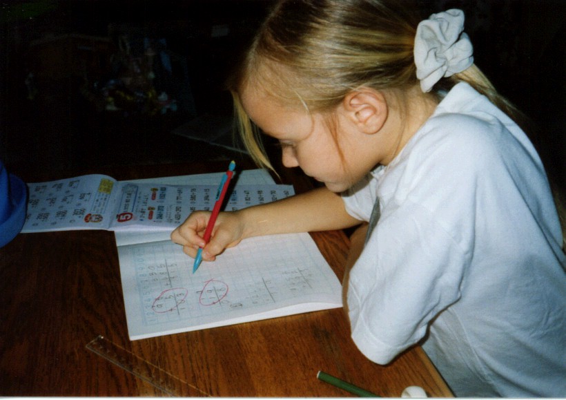 schoolhomework.jpg, 100K