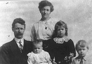Henry John & Annie Humphreys