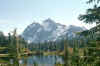 reflection mt baker small lake .jpg (83215 bytes)