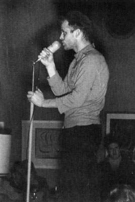 Kinski on Stage (20KB)