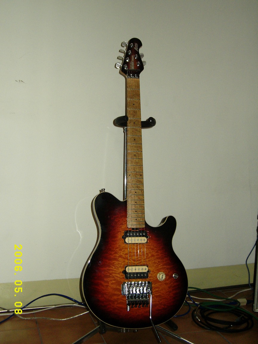 Erne Ball MUSICMAN, front view