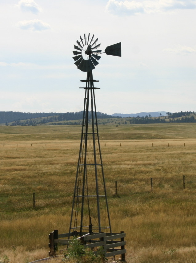 My mother wanted photos of windmills so I went and found this photo that caught my eye.