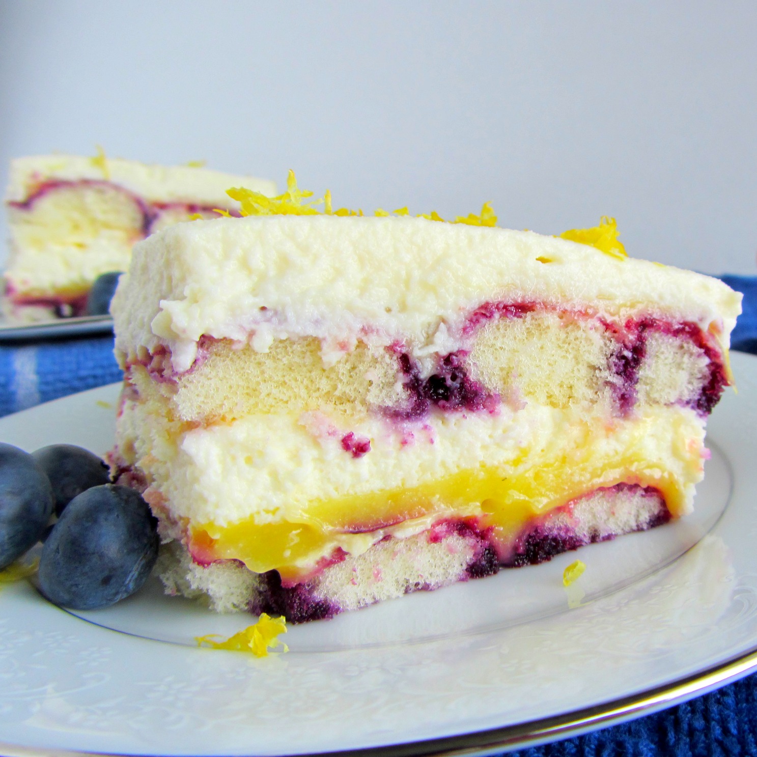 Lemon bluberry tiramisu