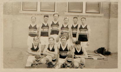 Wellington High School Boys' Basketball