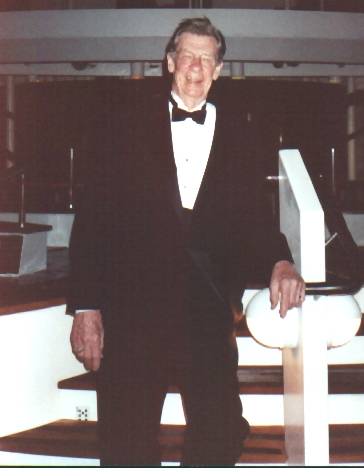 geo-tux.jpg (94746 bytes)