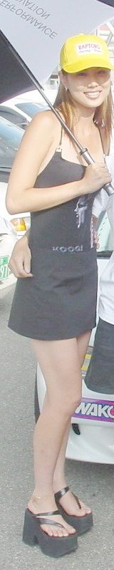 Im not sure that this outfit is what I pictured when I wanted to be a "fahion" model.