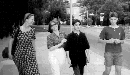 Kriszta, Diana, Gregory and Mikl�s in New York, 1994