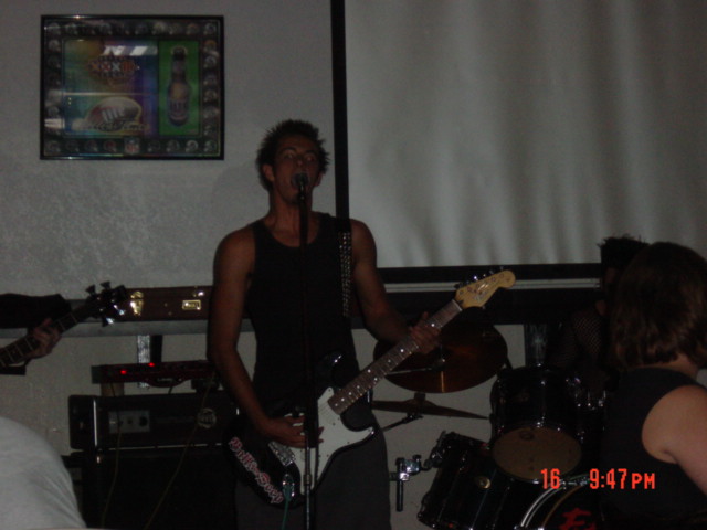Eterik Stuenckel guitarist of Eternal Life