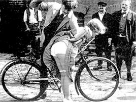 Und legen übers versohlen knie Rita schrieb