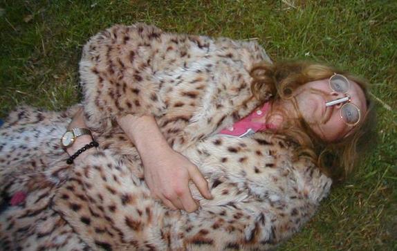June 2001, at one of Krusty & Simons Famous Garden Parties...