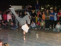 Dean's sissorkicks at civic performance