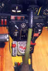 http://www.geocities.com/kp6der/pictures/details_cockpit3.jpg (75843 bytes)