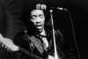 http://www.geocities.com/kp6der/pictures/jimi_hendrix_8.jpg (32908 bytes)