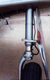 http://www.geocities.com/kp6der/pictures/mustgear.jpg (42874 bytes)