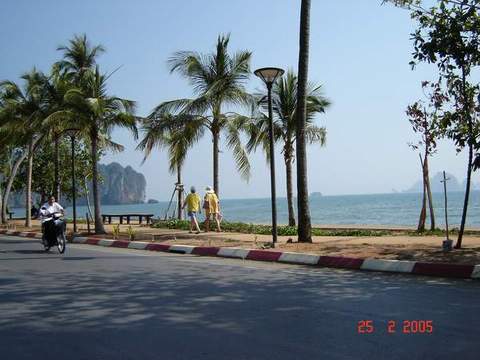 Aonang beach