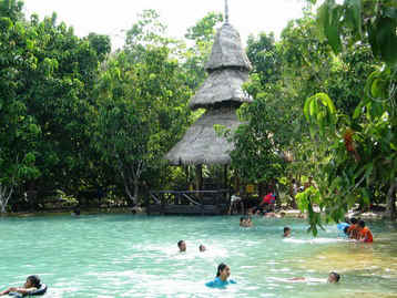 Morakot Forest Pond; ����á�