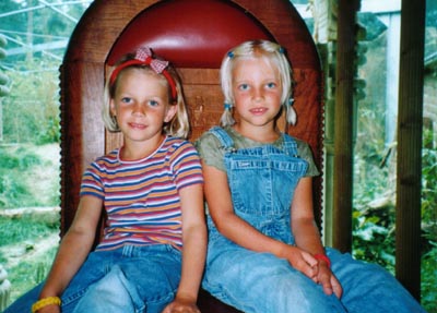 Britt and Marijne on the magic chair