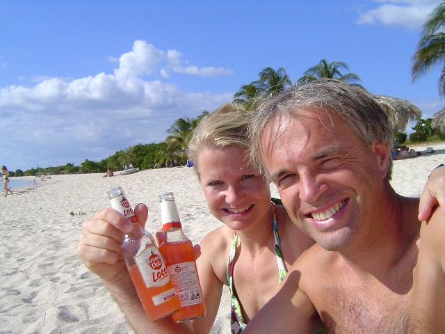 Sven and Jolette in love in Cuba