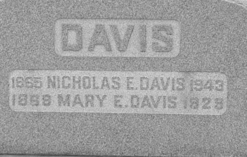 nichmarydavis.JPG