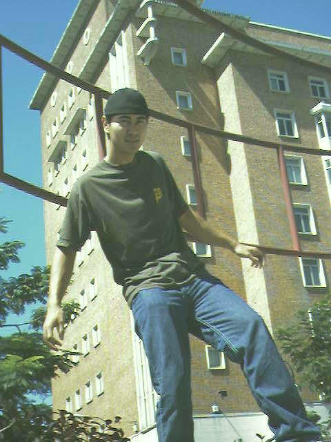 I was 5 inches from falling off that ledge.. one step down to the grass. LOL