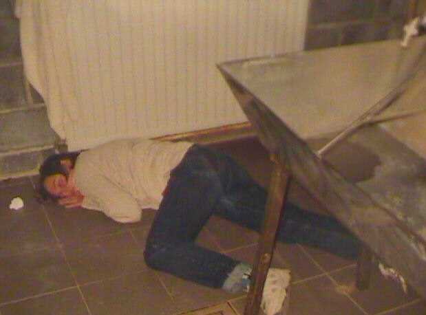 Saar now sleeping in the toiletbuilding!!