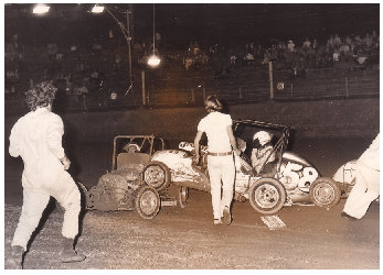 mighty_midgets_speedway_racing054.jpg