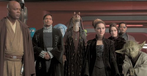 Loyalists Bail Organa, Padm� Amidala, Jar Jar Binks, Orn Free Taa and aides