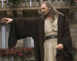 Qui-Gon uses the Force to defeat battle droids on Naboo