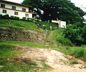 taman13.jpg (20780 bytes)