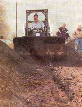 compost1.jpg (59491 bytes)