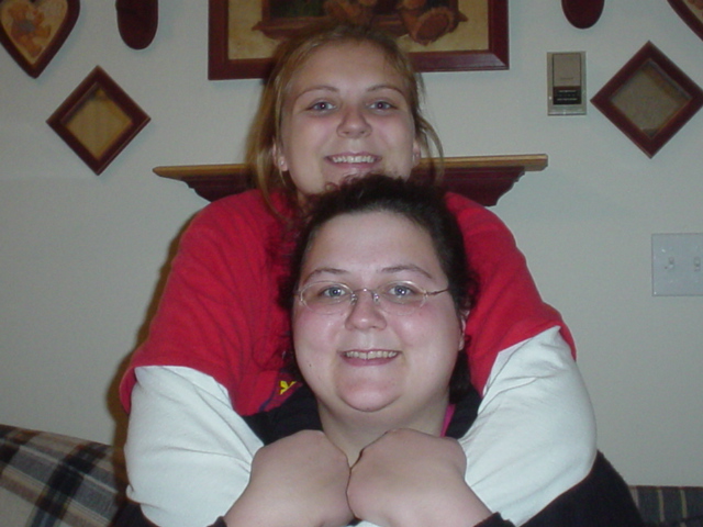 (hard to believe we look exactly alike when I am thin, right?)